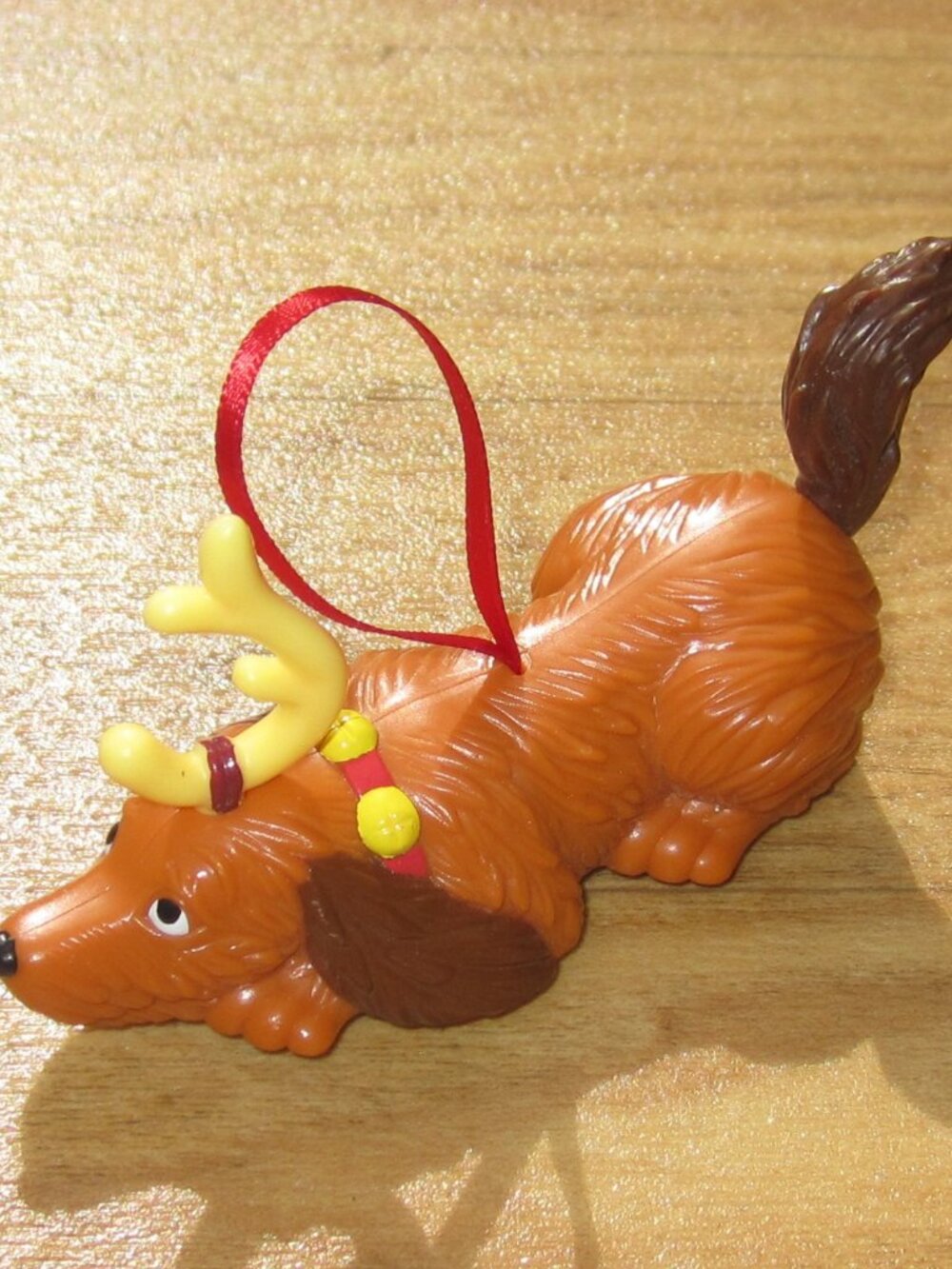 How the Grinch Stole Christmas "MAX" Ornament Wendy's Dr. Seuss (c) 2000